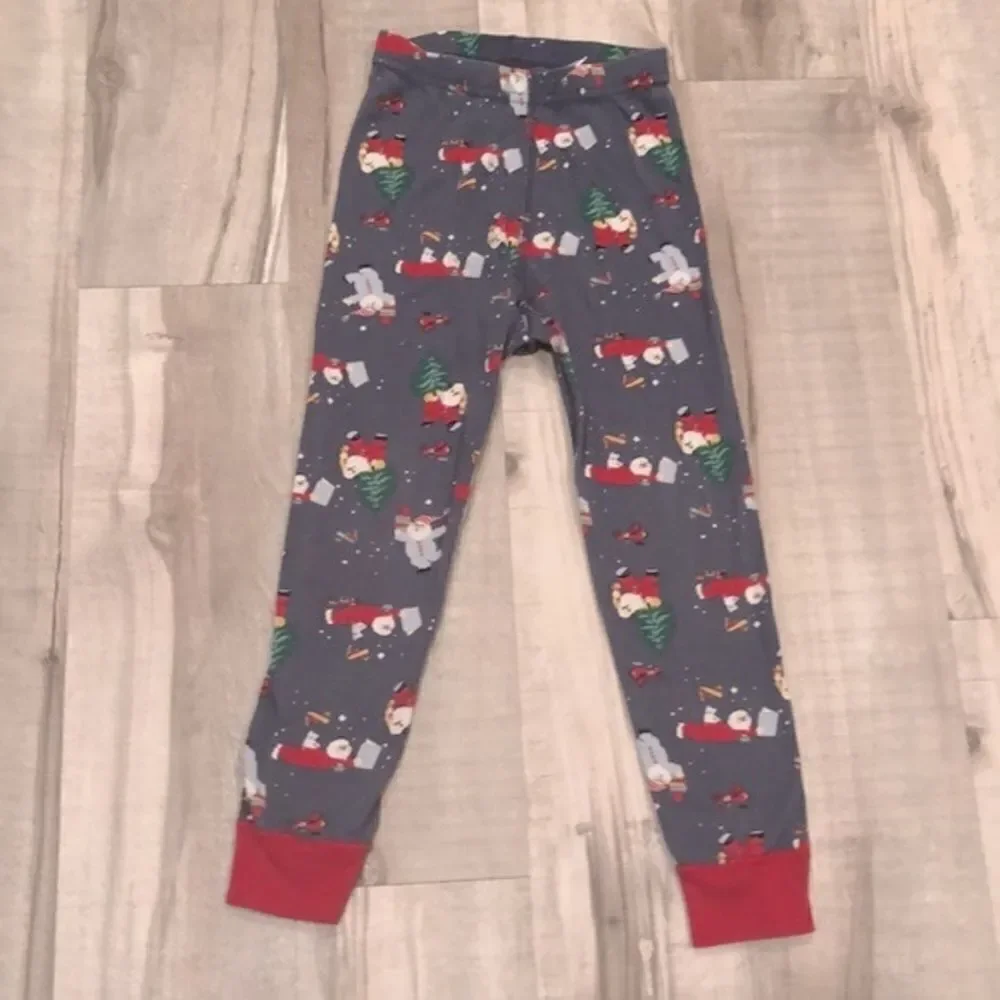 Hanna Andersson Santa Pajamas Organic Pajamas size 5 / 110